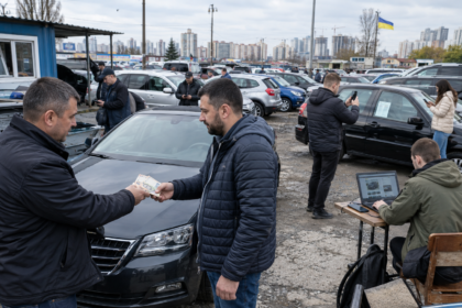 Тіньовий ринок вживаних авто і продажі по 1 грн