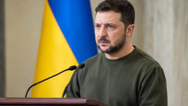 Кабмін скоротить понад 4 тисячі вакансій та 20% заступників