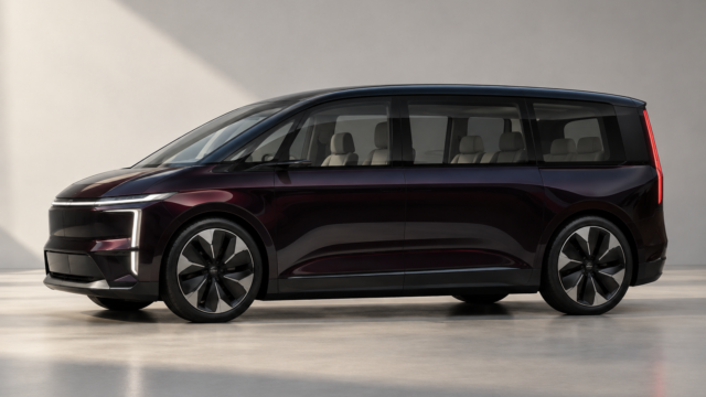 Renault E-Space мінівен з запасом ходу до 750 км
