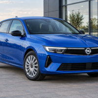 Opel Astra подешевела на 1600 евро с новой базовой комплектацией Start