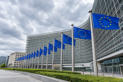 Єврокомісія шукає шляхи покриття дефіциту фінансування України у 2027 році